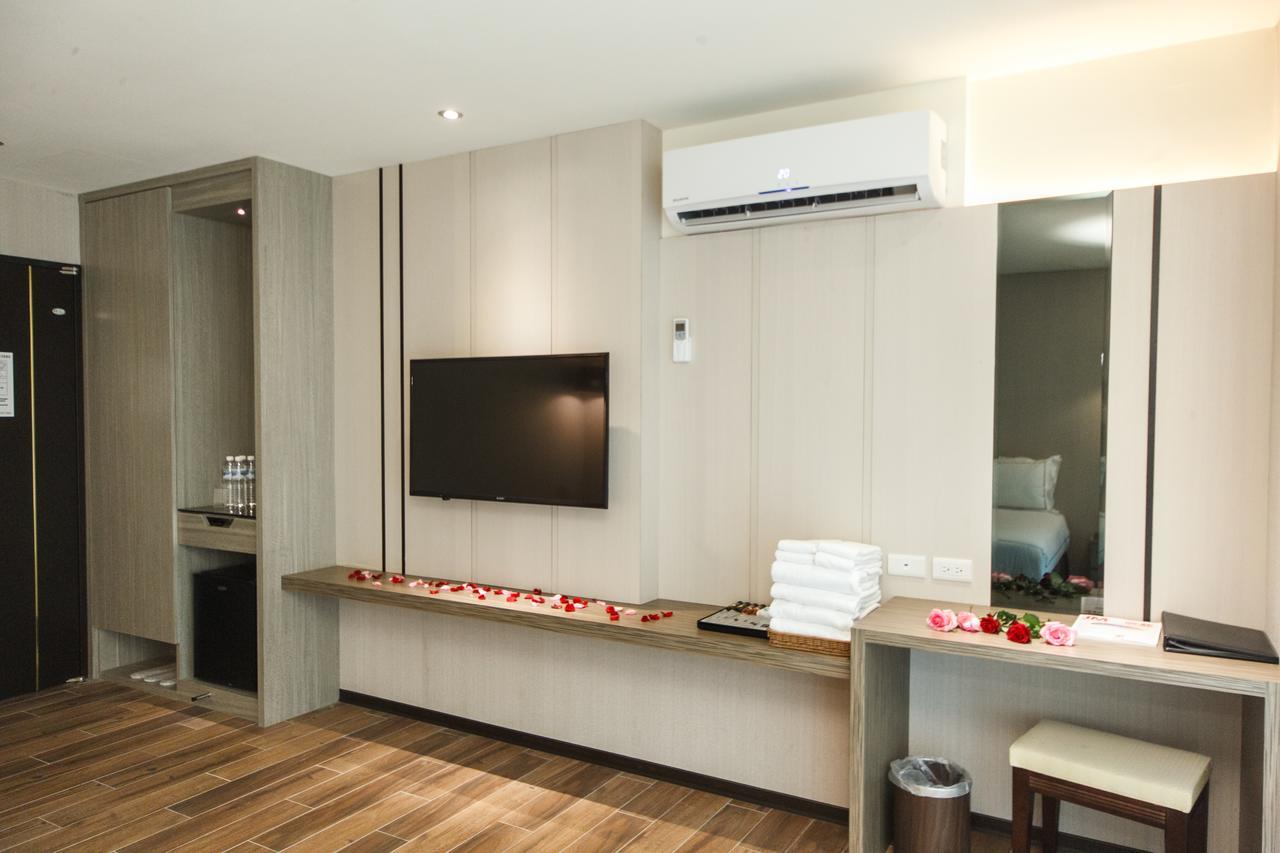 Da Pu Hotspring Hotel Wanli Bagian luar foto