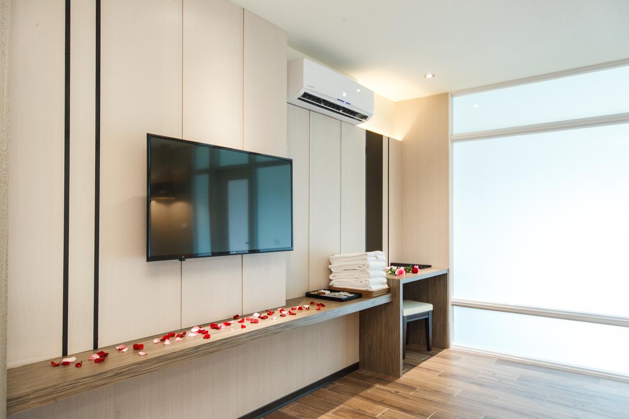 Da Pu Hotspring Hotel Wanli Bagian luar foto